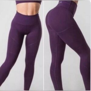 Alphalete Plum Purple Revival Activewear Leggings Weightlifting Women Sz Small
